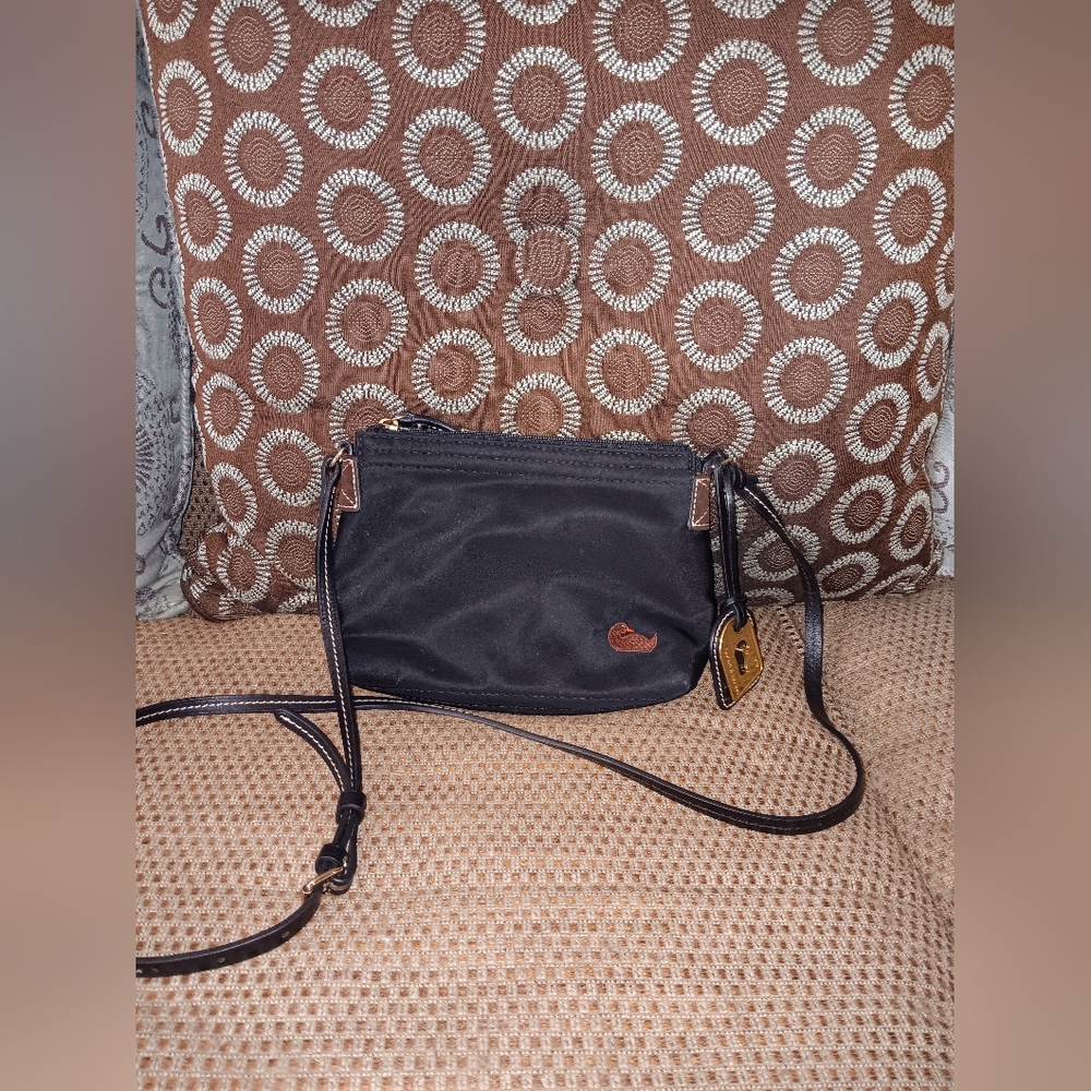 Dooney & Bourke bag